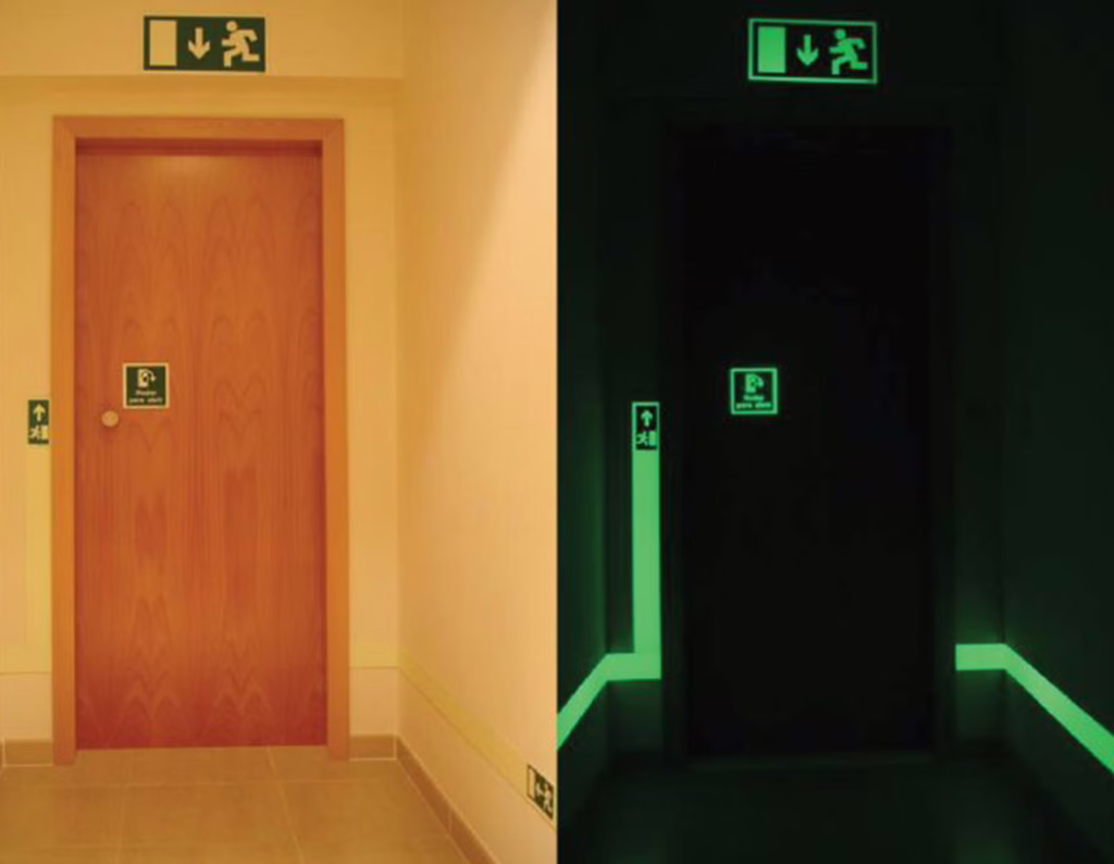 Safety & Compliance Signs 2